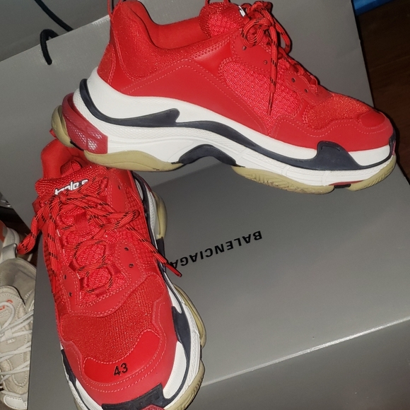 Balenciaga triple s - Picture 3 of 3